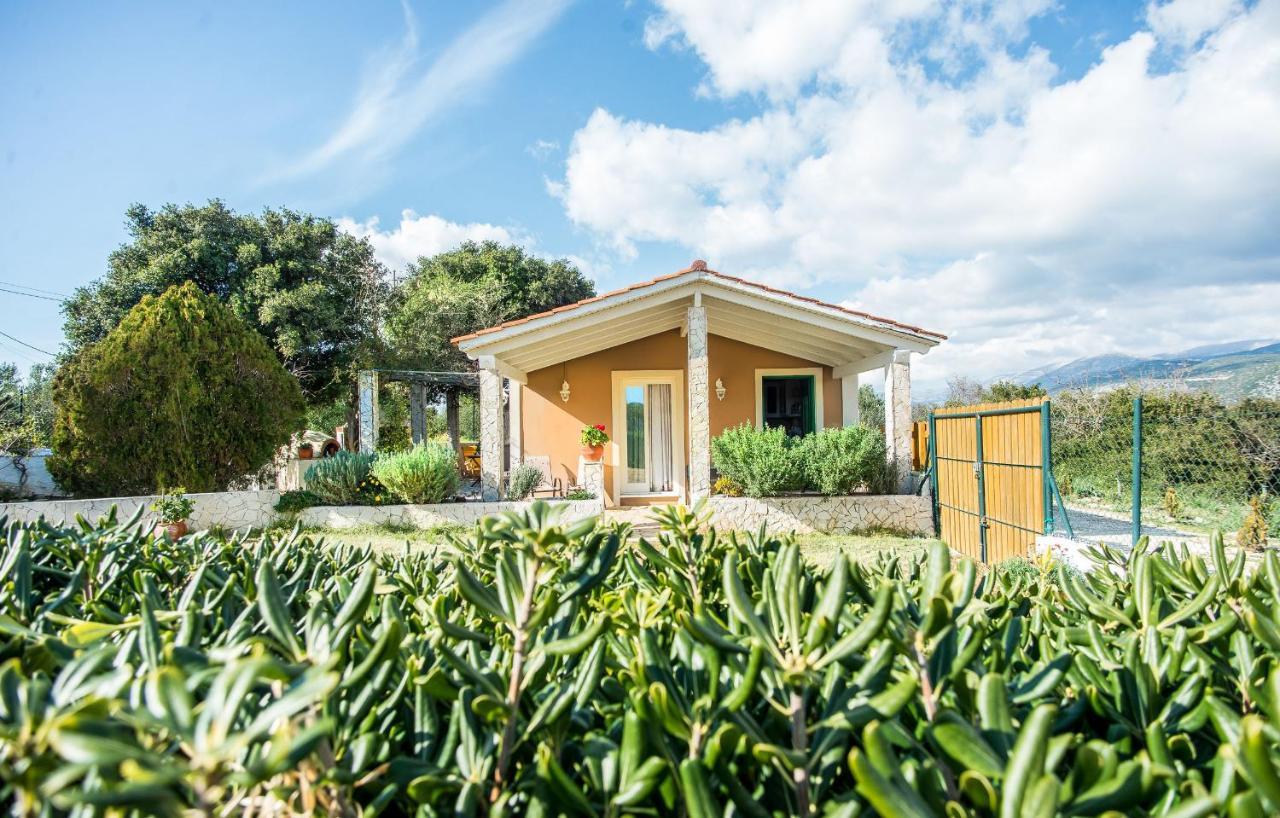 Villa Aelia - A Peaceful And Private Place 아르고스톨리온 외부 사진