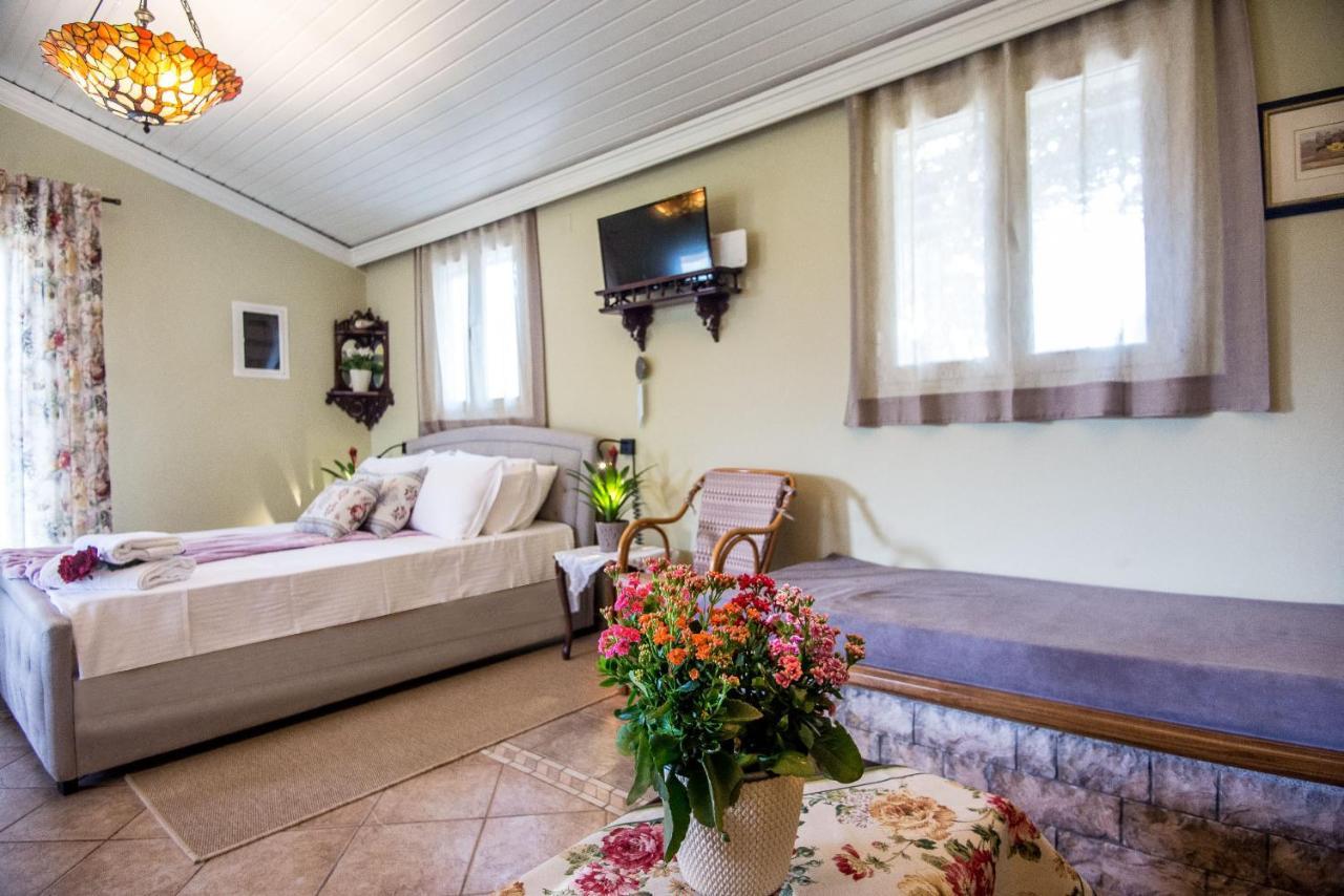 Villa Aelia - A Peaceful And Private Place 아르고스톨리온 외부 사진