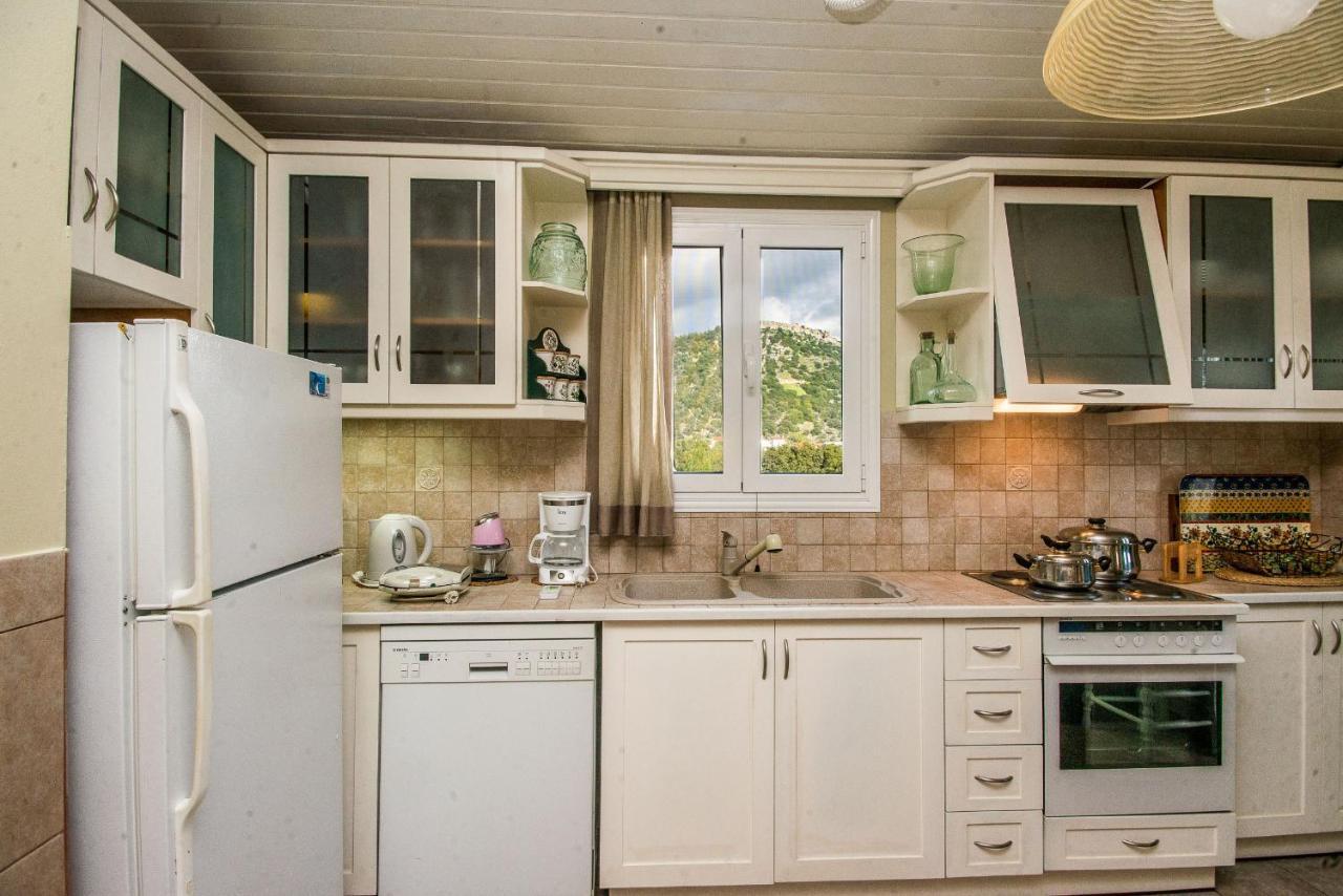Villa Aelia - A Peaceful And Private Place 아르고스톨리온 외부 사진